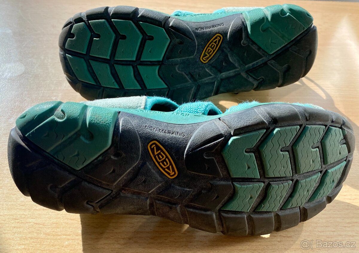 KEEN – sandále – 22CM, EU35 - 4