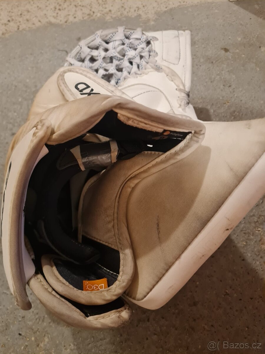 Brankářská lapačka Ccm axis 2 - 4