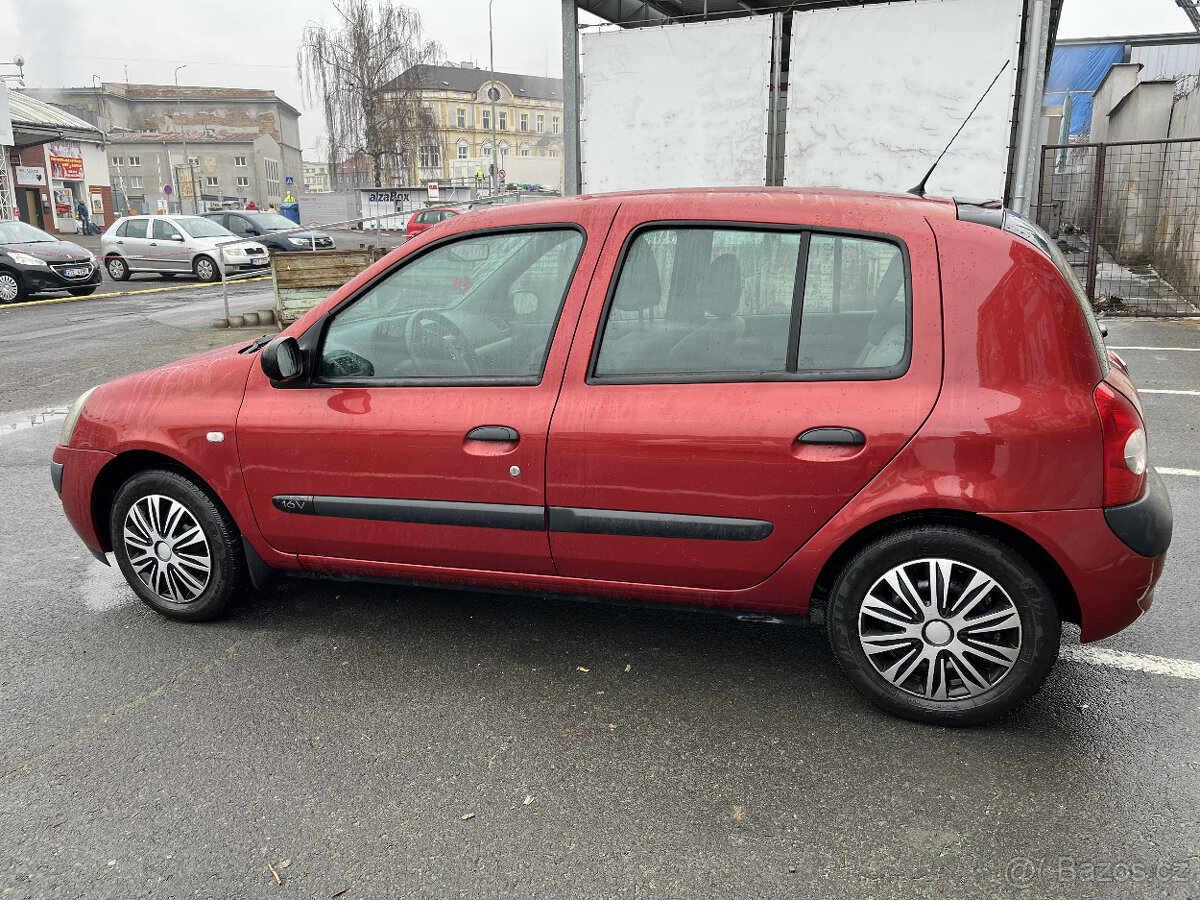 Renault Clio 1.2 16V - 4