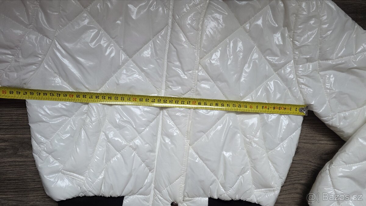 Dámská lesklá bílá bunda vel.S/M - 4