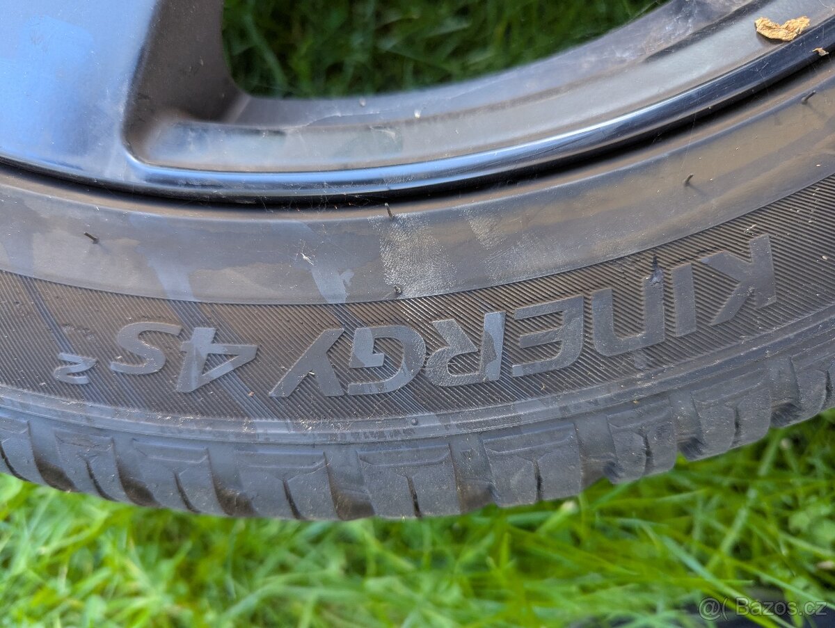 Alu kola Dezent + celoroční pneu Hankook Kinergy 4S2 R17 - 4