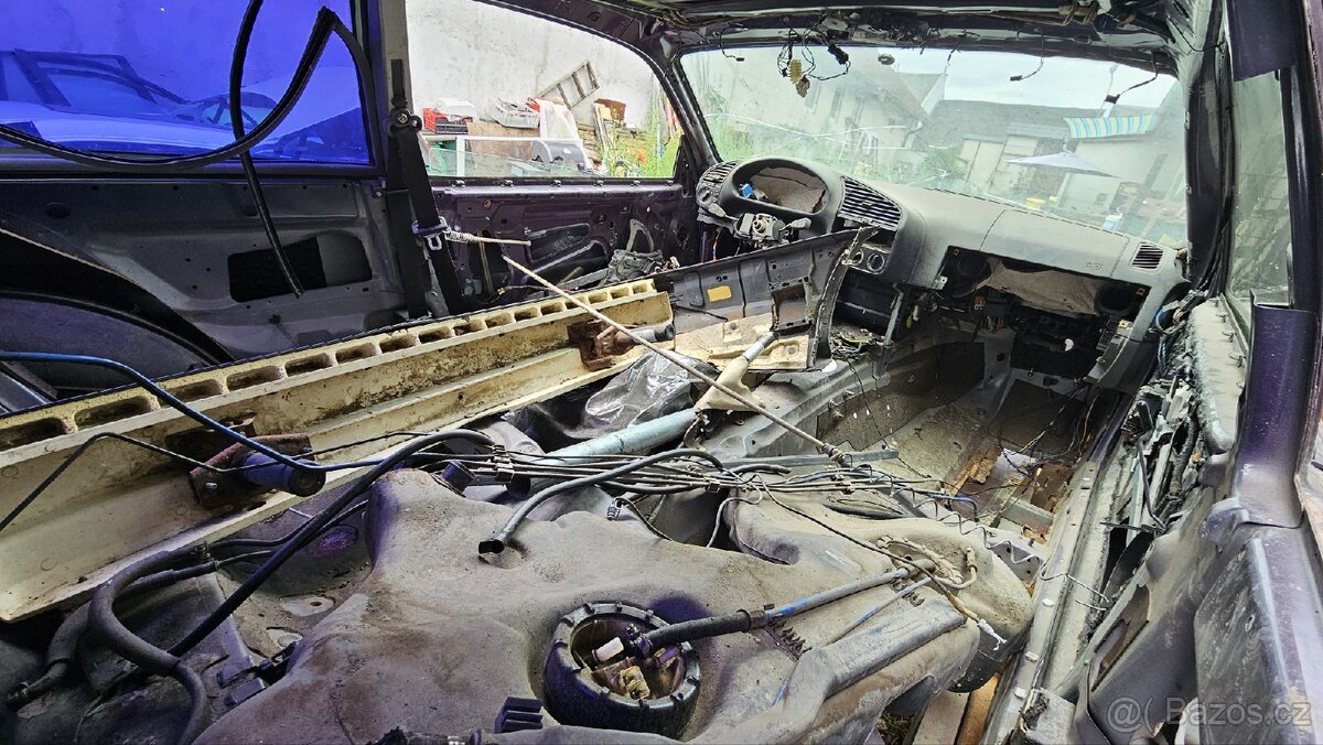 Karoserie E36 Coupe 320i - 4