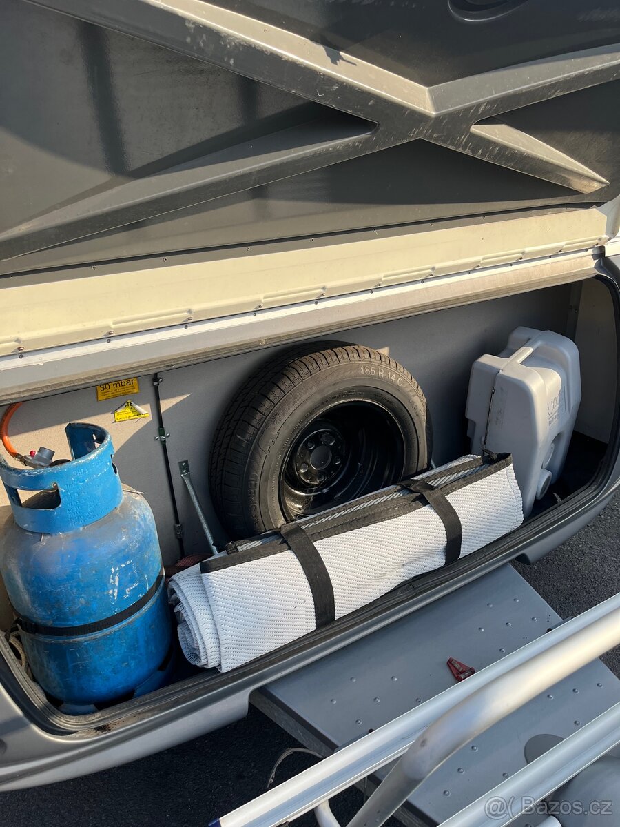 Karavan bürstner Averso 410 TS - 4