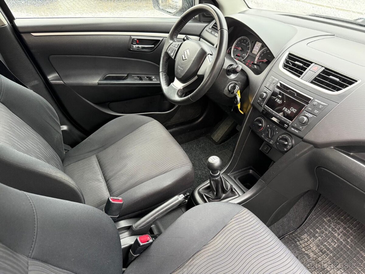 Suzuki Swift 1,3i 4x4 - 4