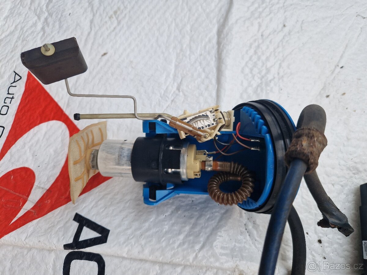 BMW e36 328i mix dílů - 4