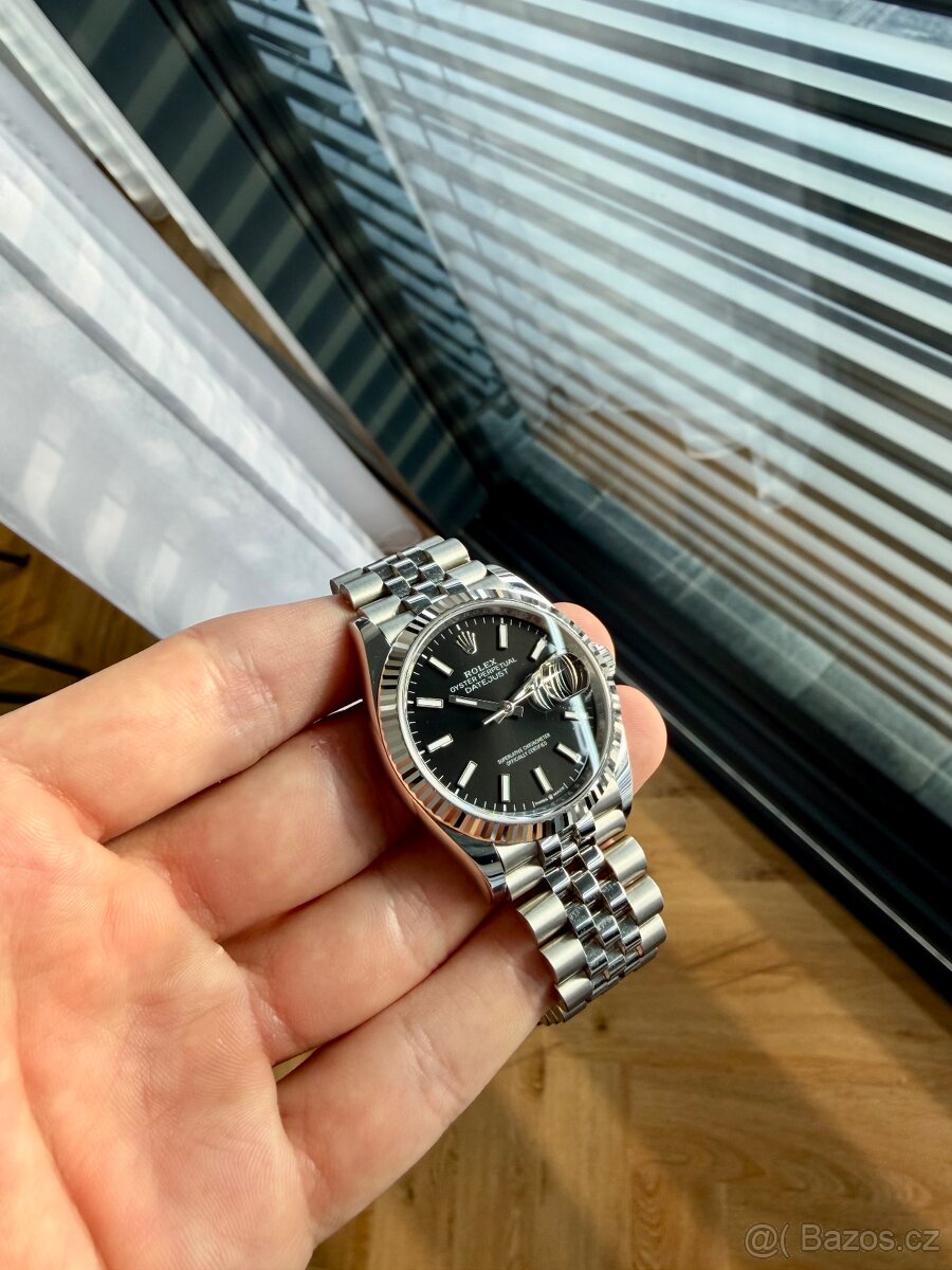 Rolex Datejust 36 – Black Dial – Jubilee – 126234 - 4