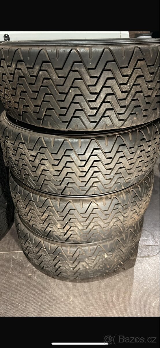 Yokohama 185/60R15 A036 - 4