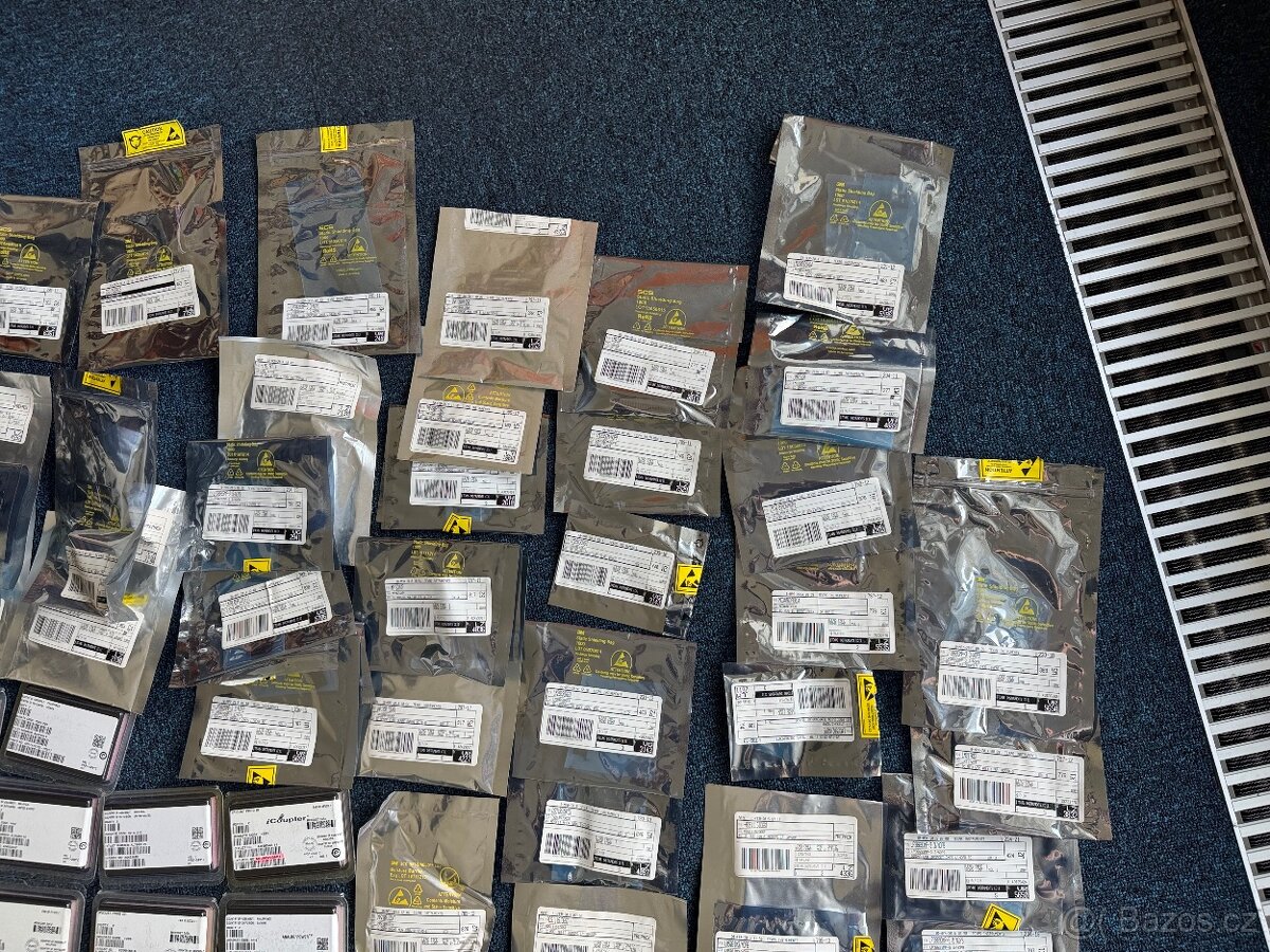 Elektronické součástky - pořizovací cena min 12tis. - 4