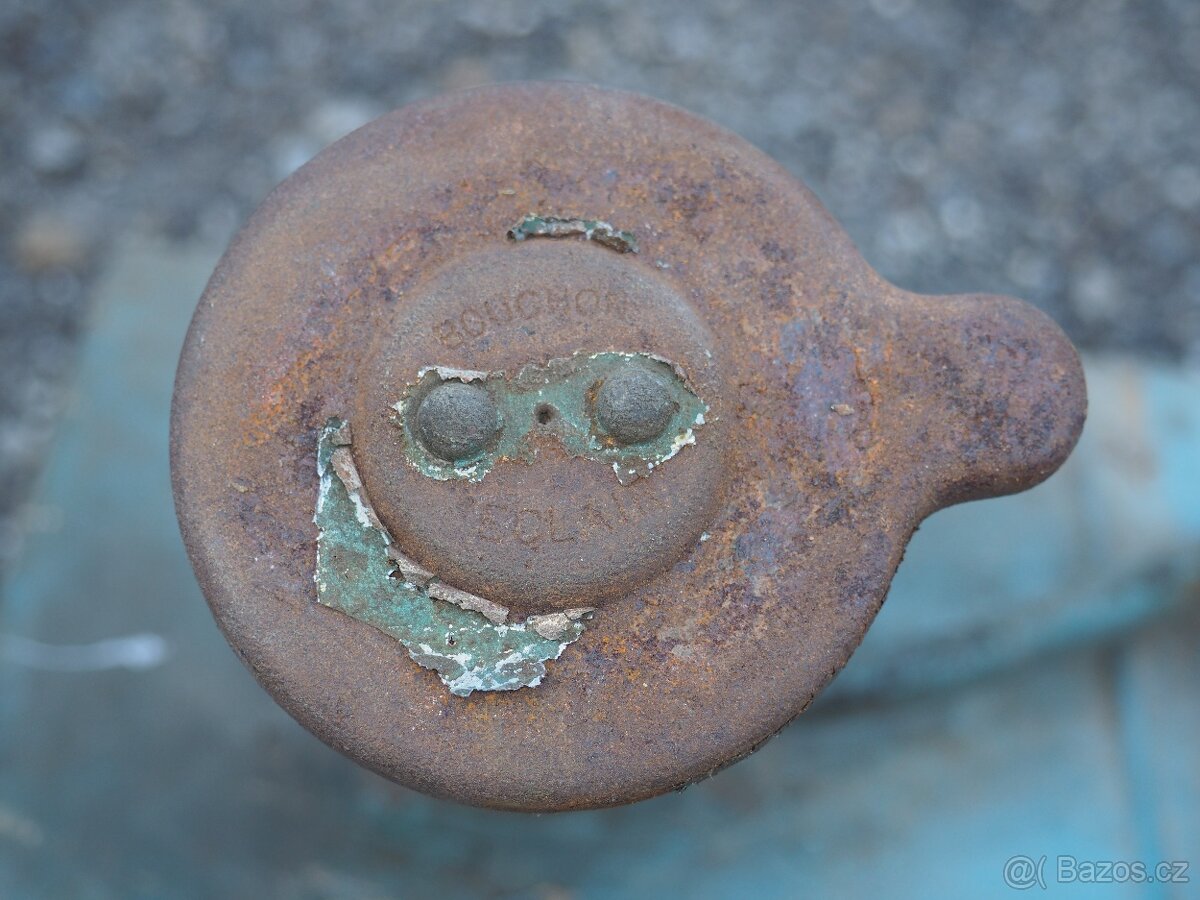 Citroën Traction Avant 11CV předválečný - nádrž na palivo - 4