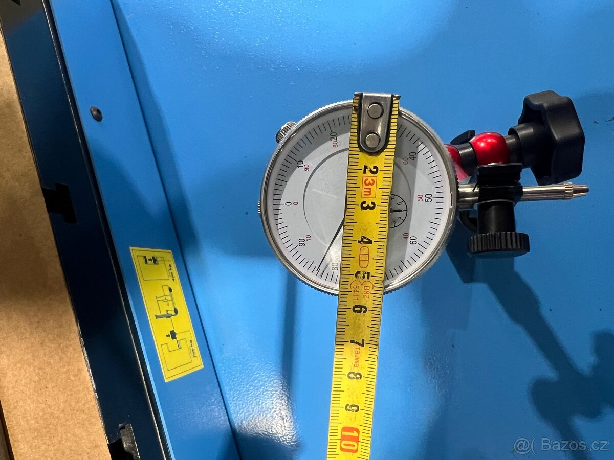 Měřící hodinky – úchylkoměr s magnetickým stojánkem - 4