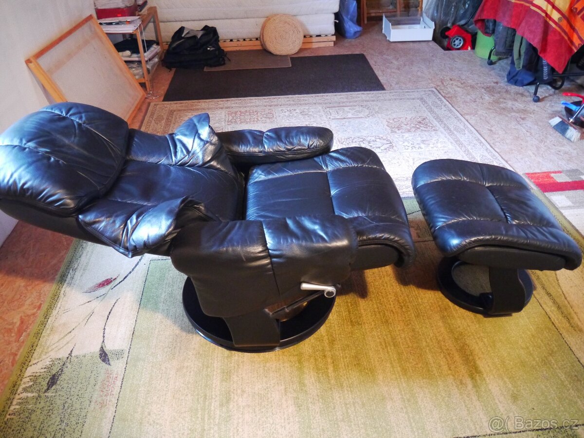 Polohovací kožené křeslo - 4