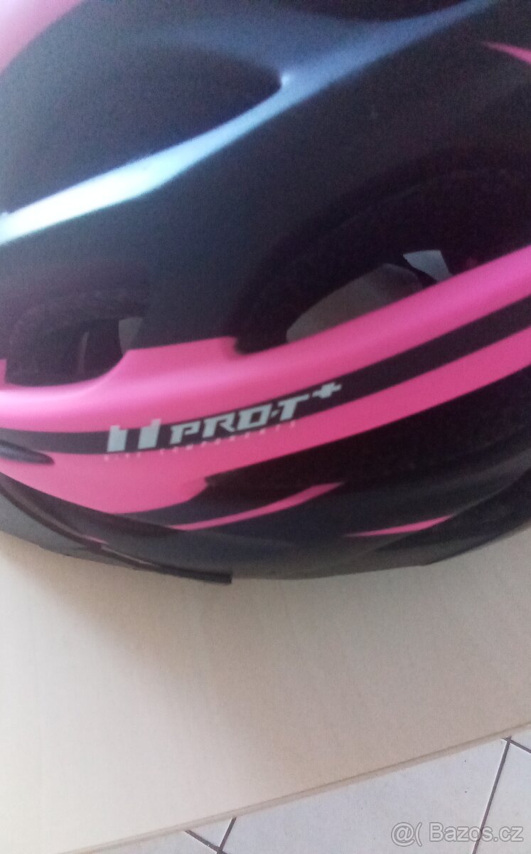 DÍVČÍ PŘILBA NA KOLO PRO -T PLUS - 4