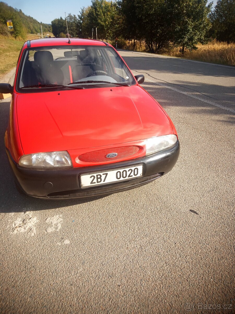 Ford Fiesta 1.3 - 4