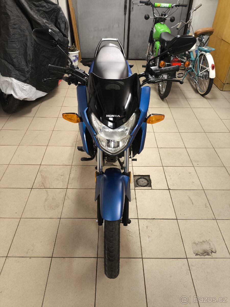 Honda CB 125f 2024 - 4