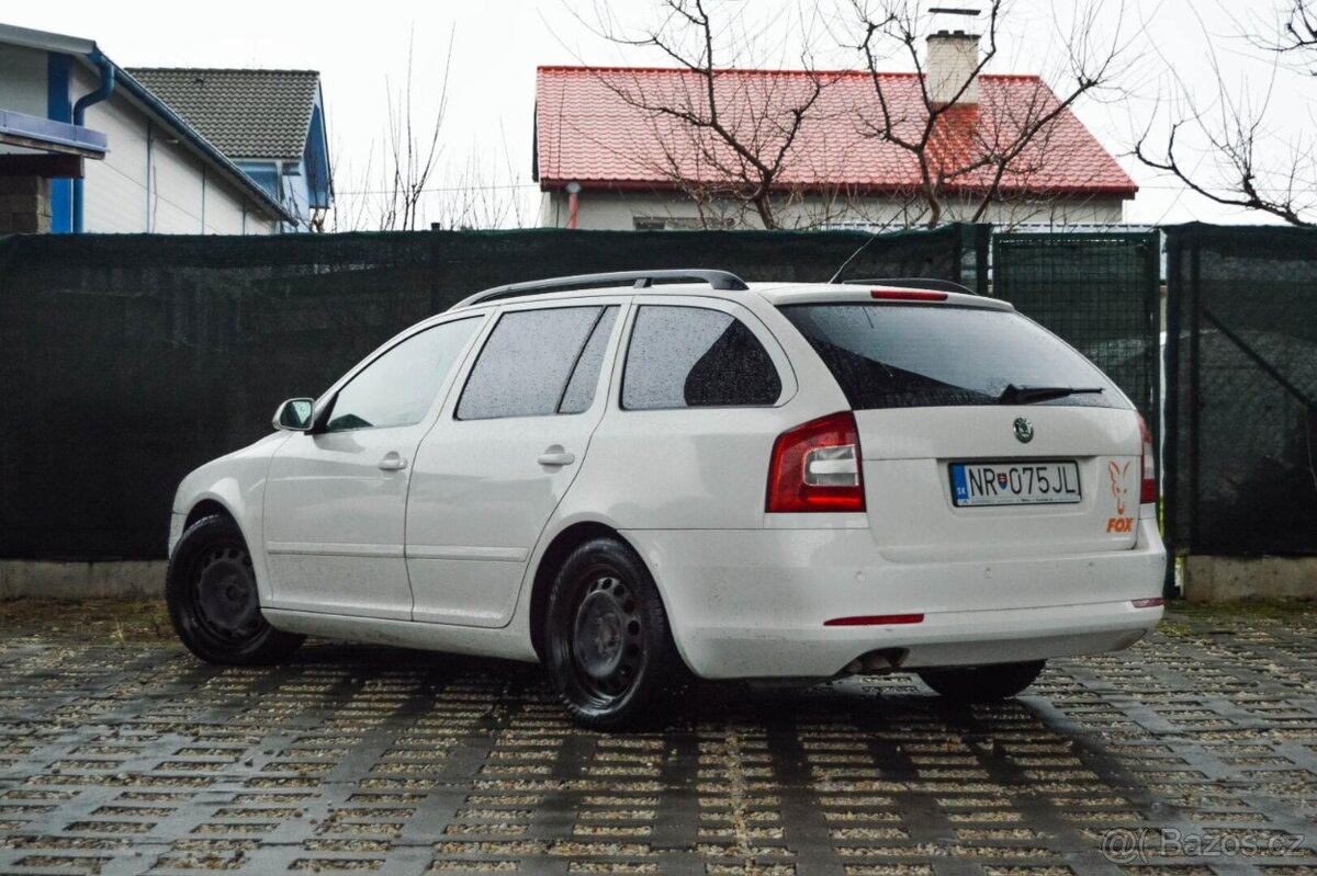 Škoda Octavia Combi 2.0 TDI Ambiente - 4