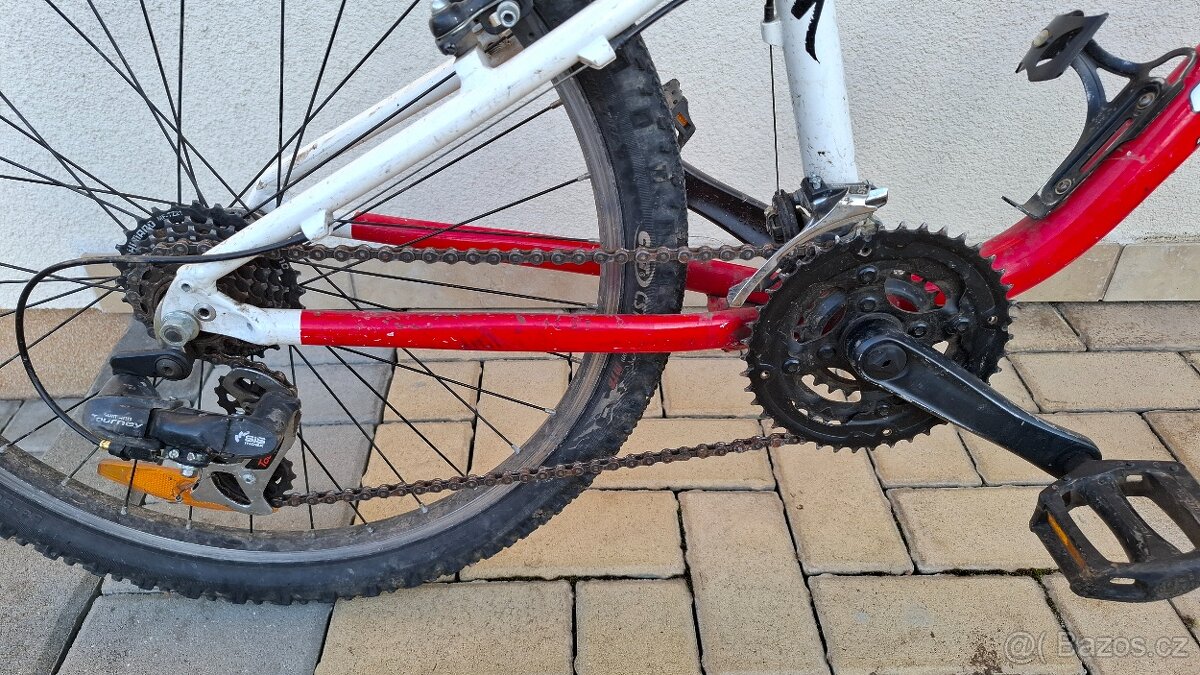 Specialized Hotrock 24" - 3x8 rychlostí - 4