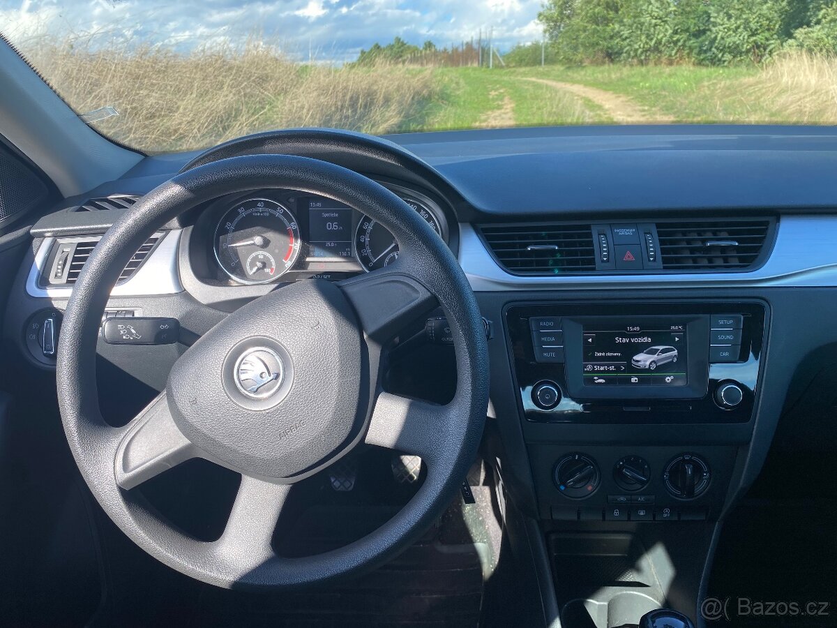 Škoda Rapid Spaceback 1.0 TSI 81 Kw - 4