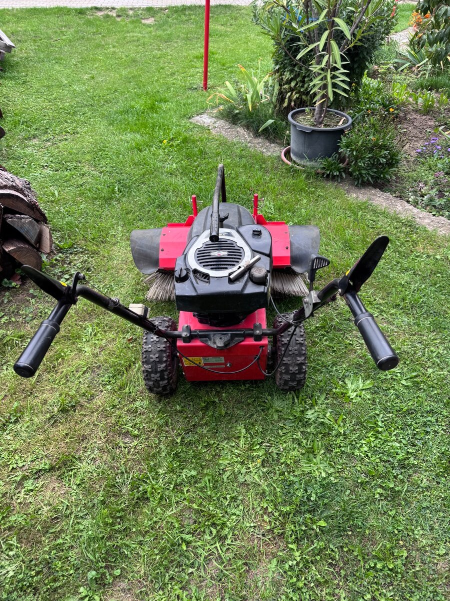 Motorový zametač/smeták - 4