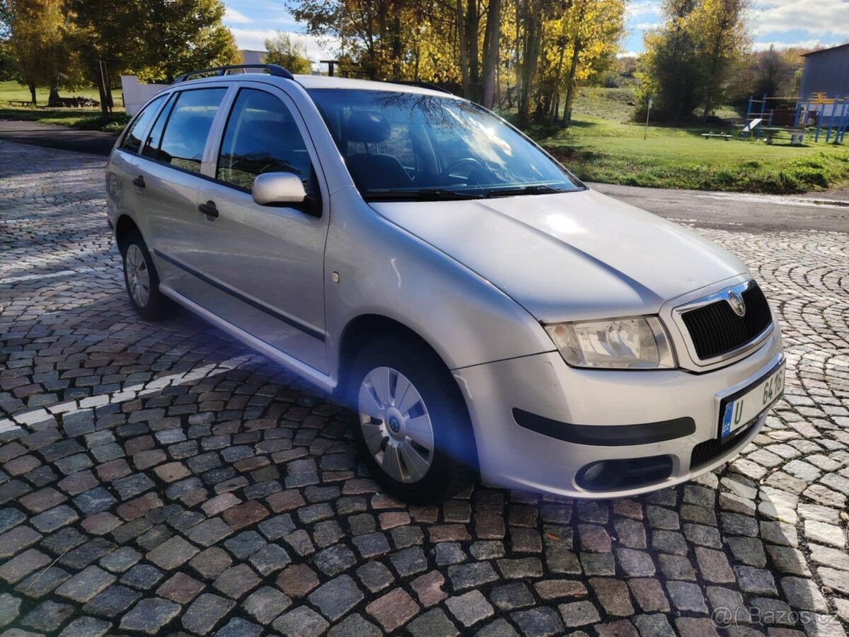 Prodám Škodu Fabii 1.4 16V 55kw, rok výroby 2005 - 4
