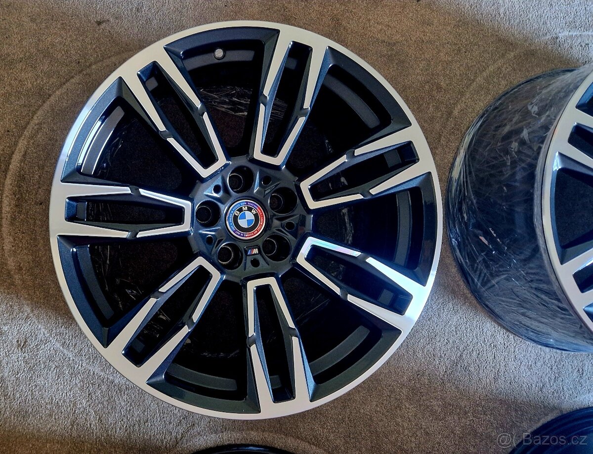 Disky BMW 5 r19 M performance - 4