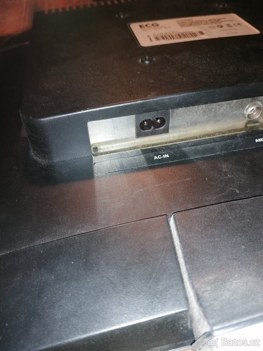 Lcd televize zn. ECG - 4