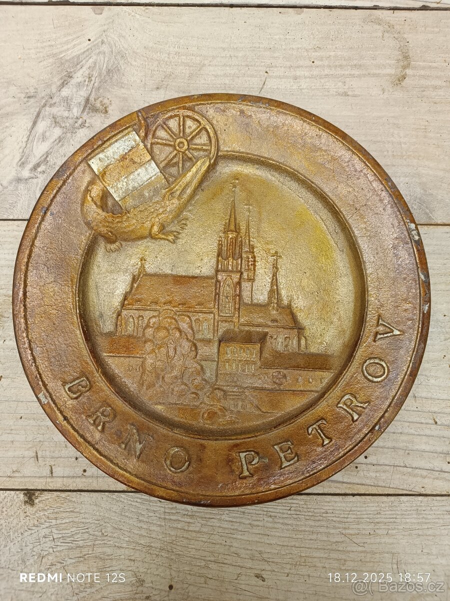 Plastika talíř BRNO odlitek obraz hliník - 4