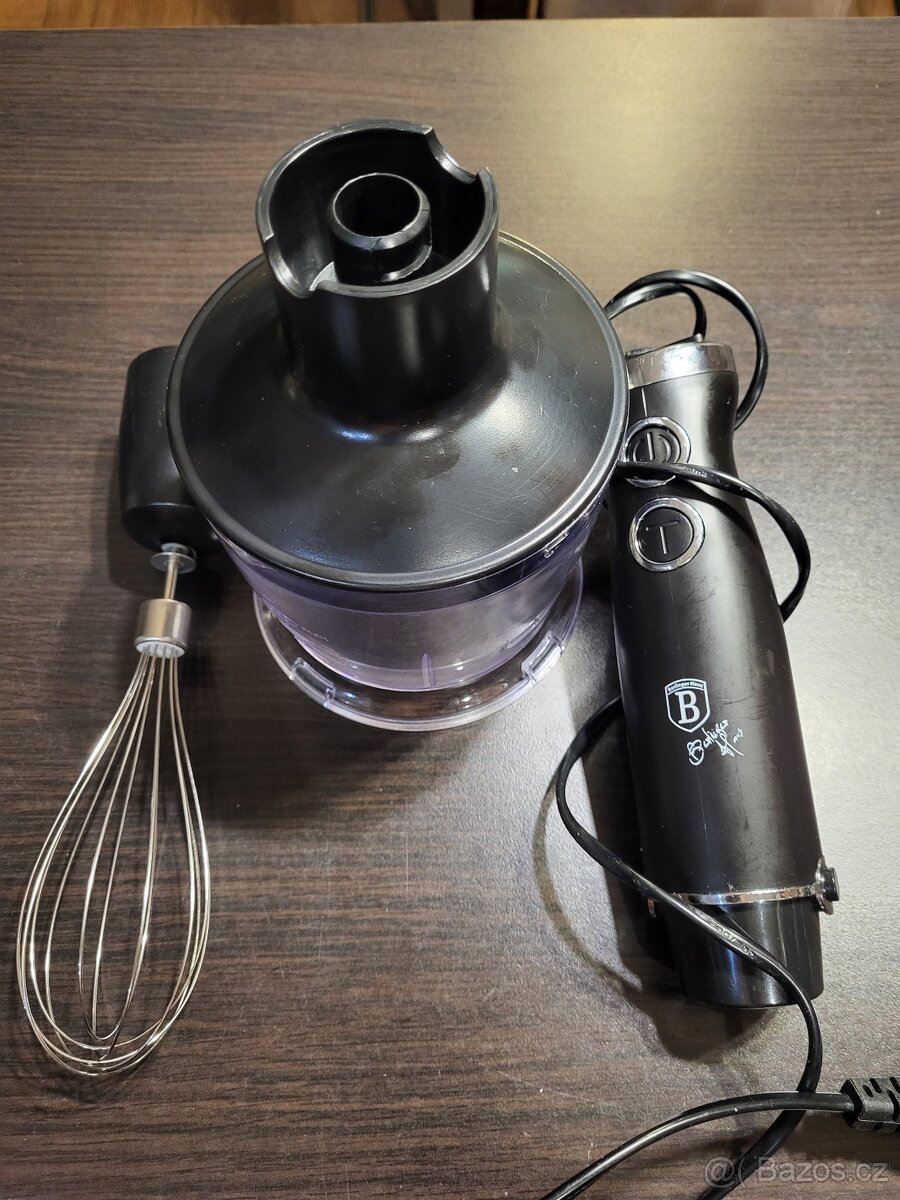 na náhradní díly - 4