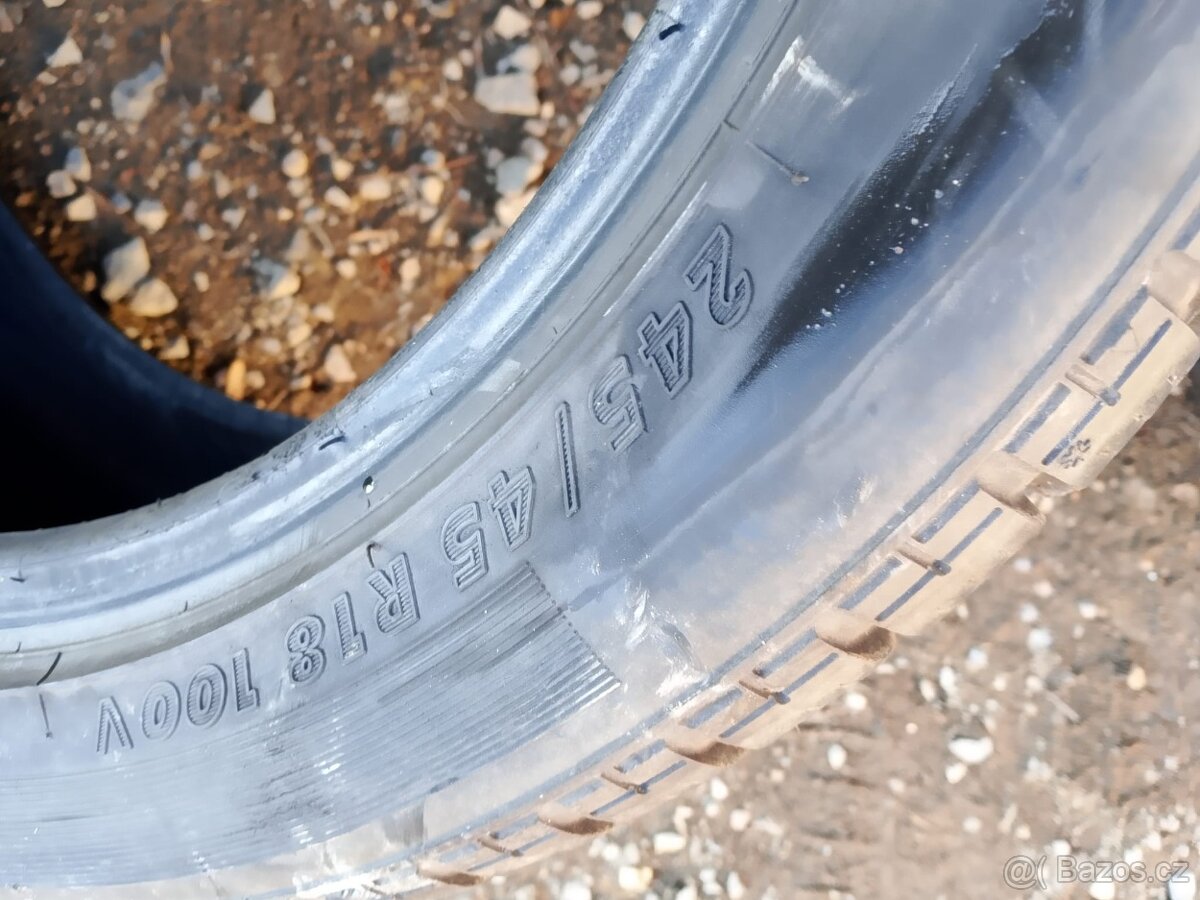 245/45/18 100v Riken - zimní pneu 2ks - 4