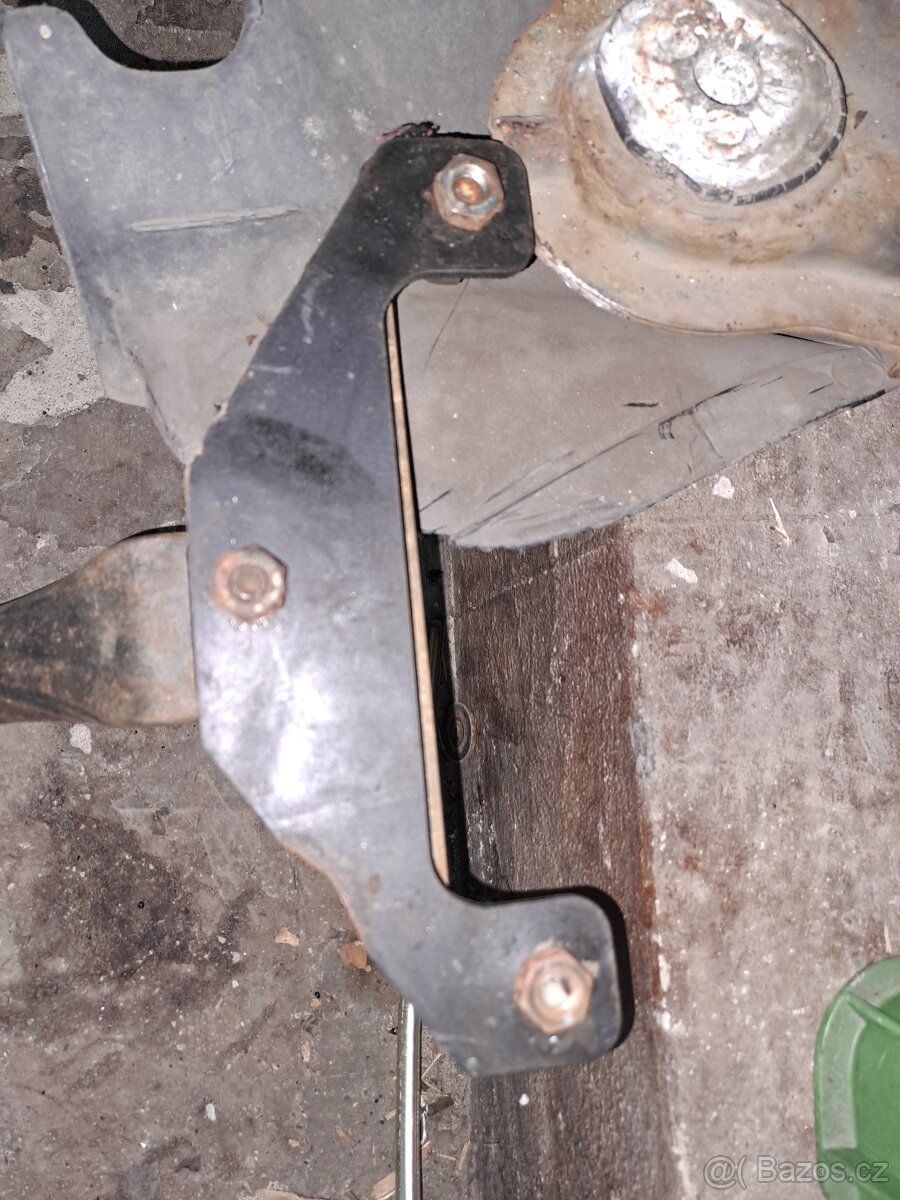 Lad niva tažné zařízení - 4