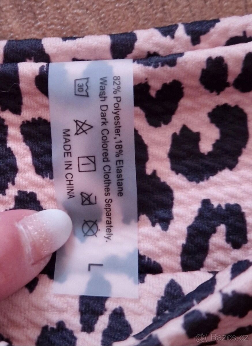 Dvoudílné rychleschnoucí plavky Butik - 4