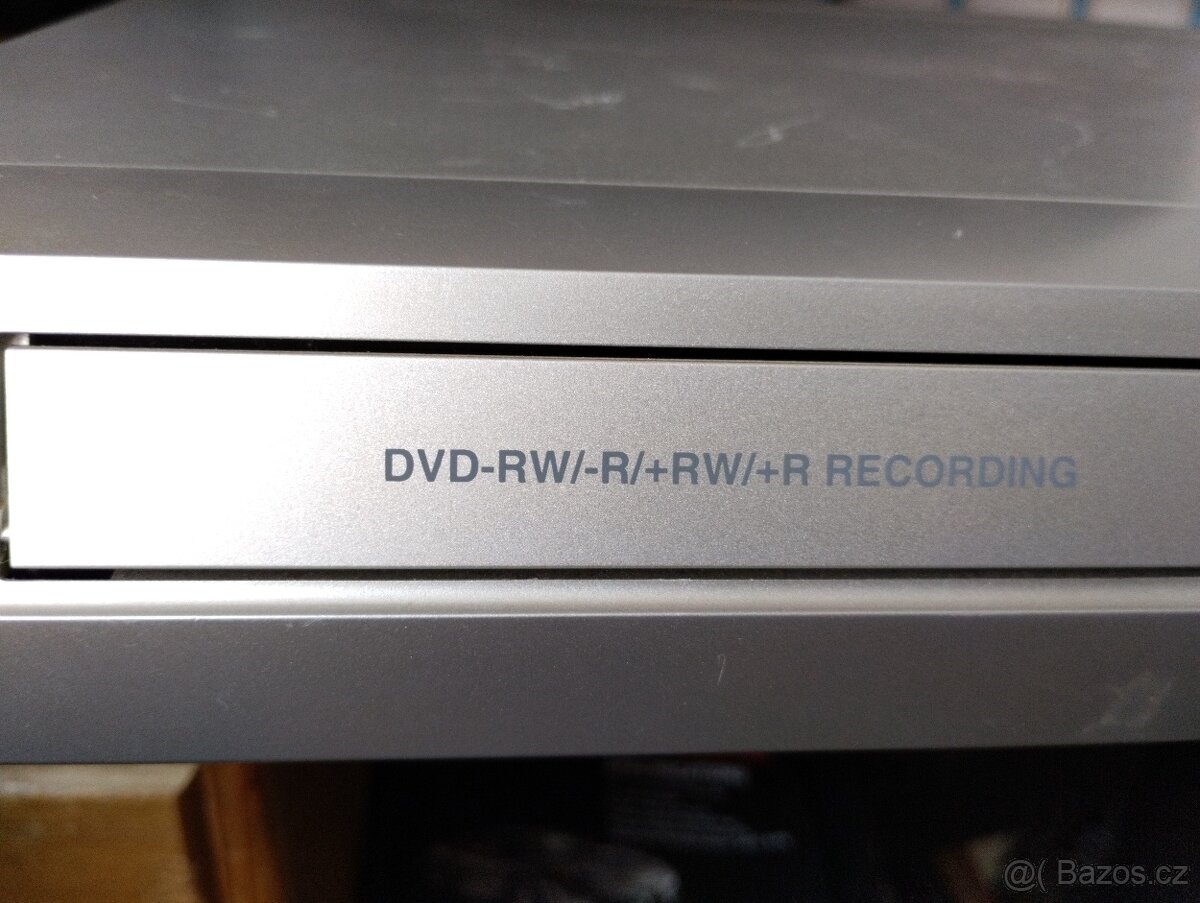 DVD rekordér LG - 4