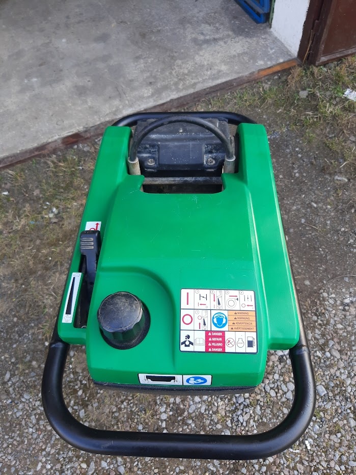 Vibrační pěch Wacker - 4