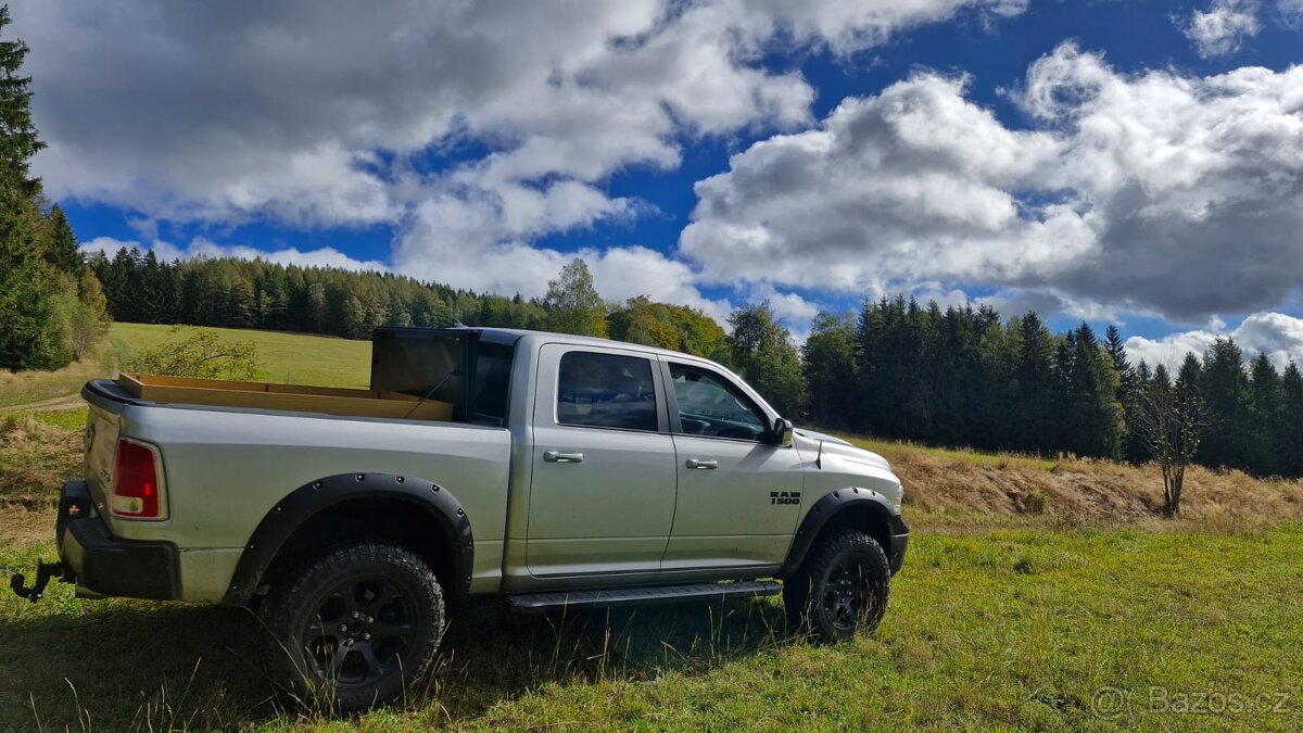 Dodge RAM 1500 | LARAMIE | 5.7 | LPG | 4x4 - 4