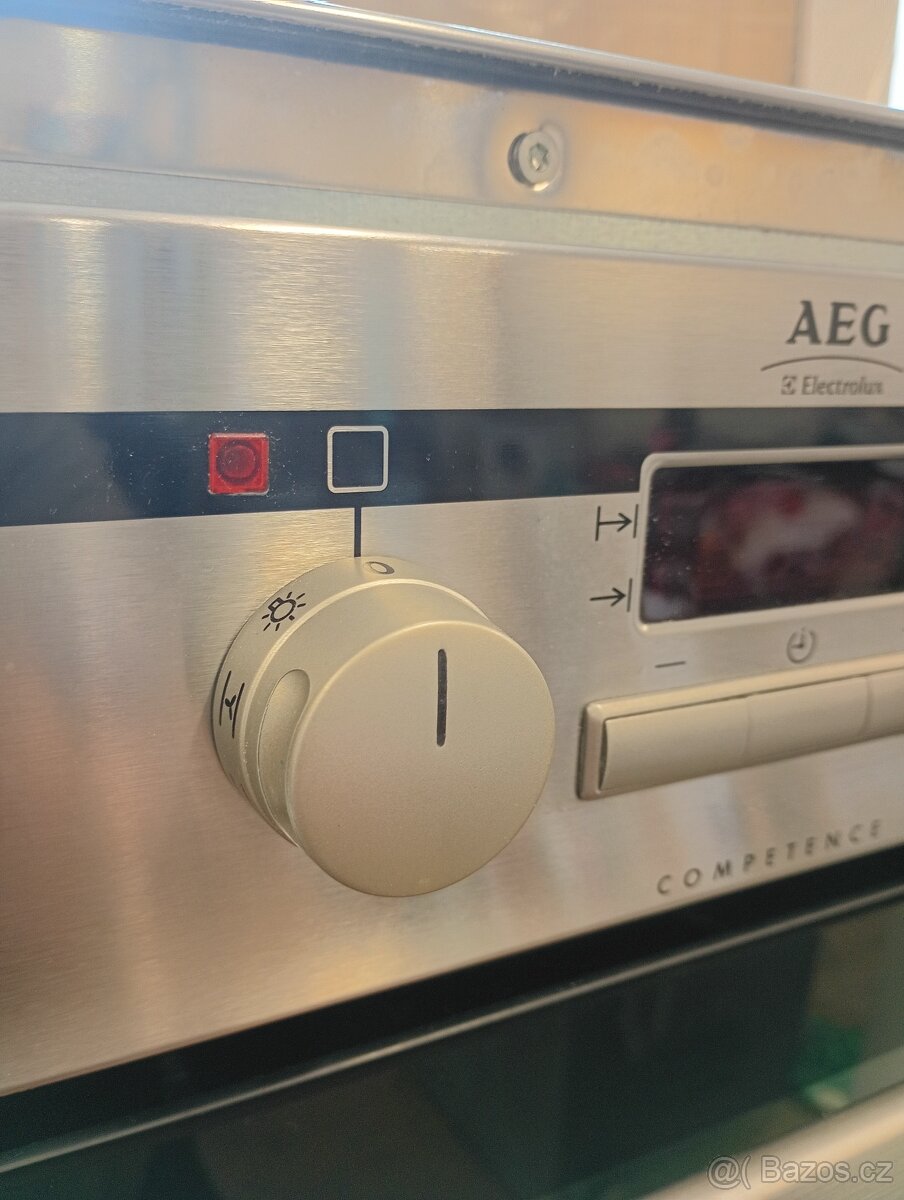 Vestavný set AEG - 4