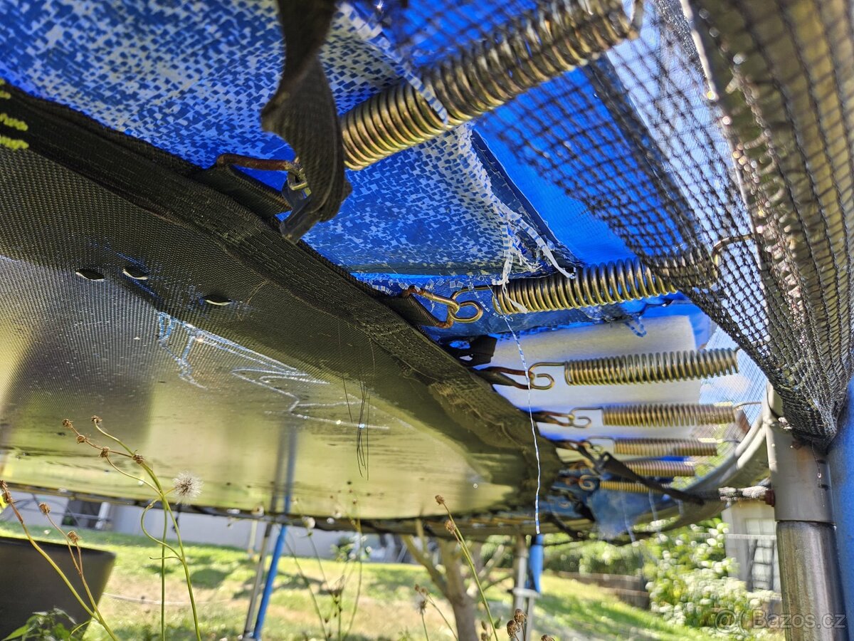 Trampolína - 4