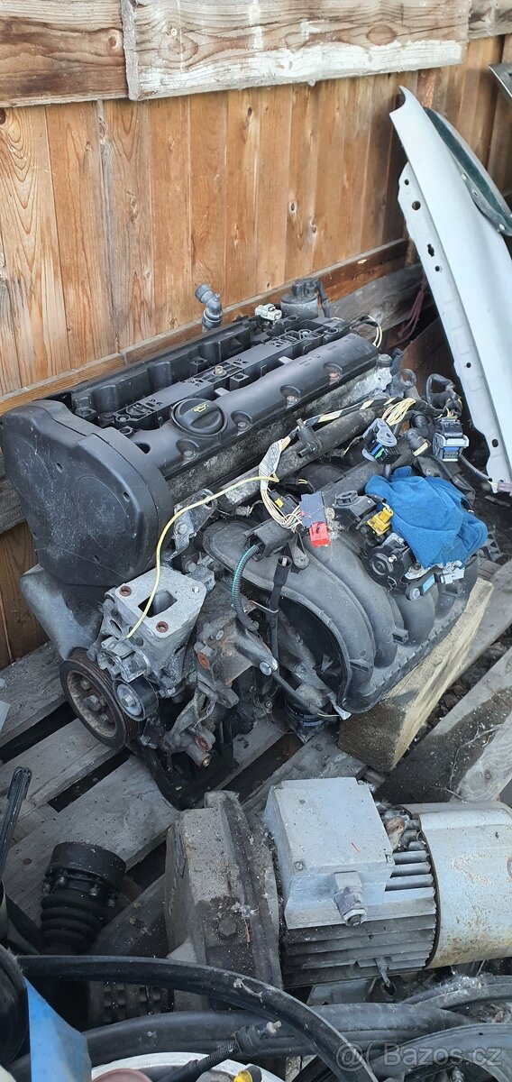 motor C8 2.0í - 4