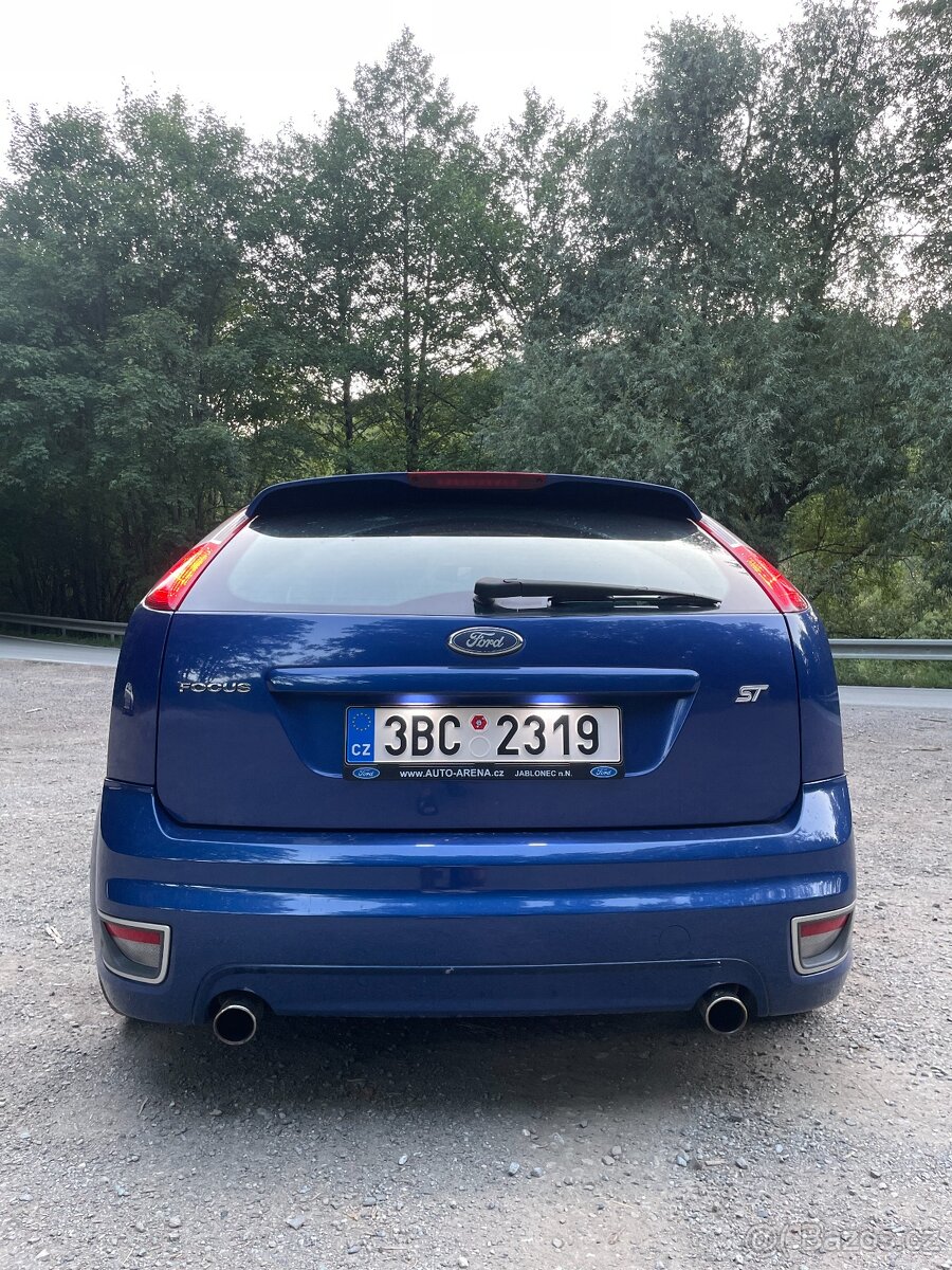 Ford Focus ST - 4