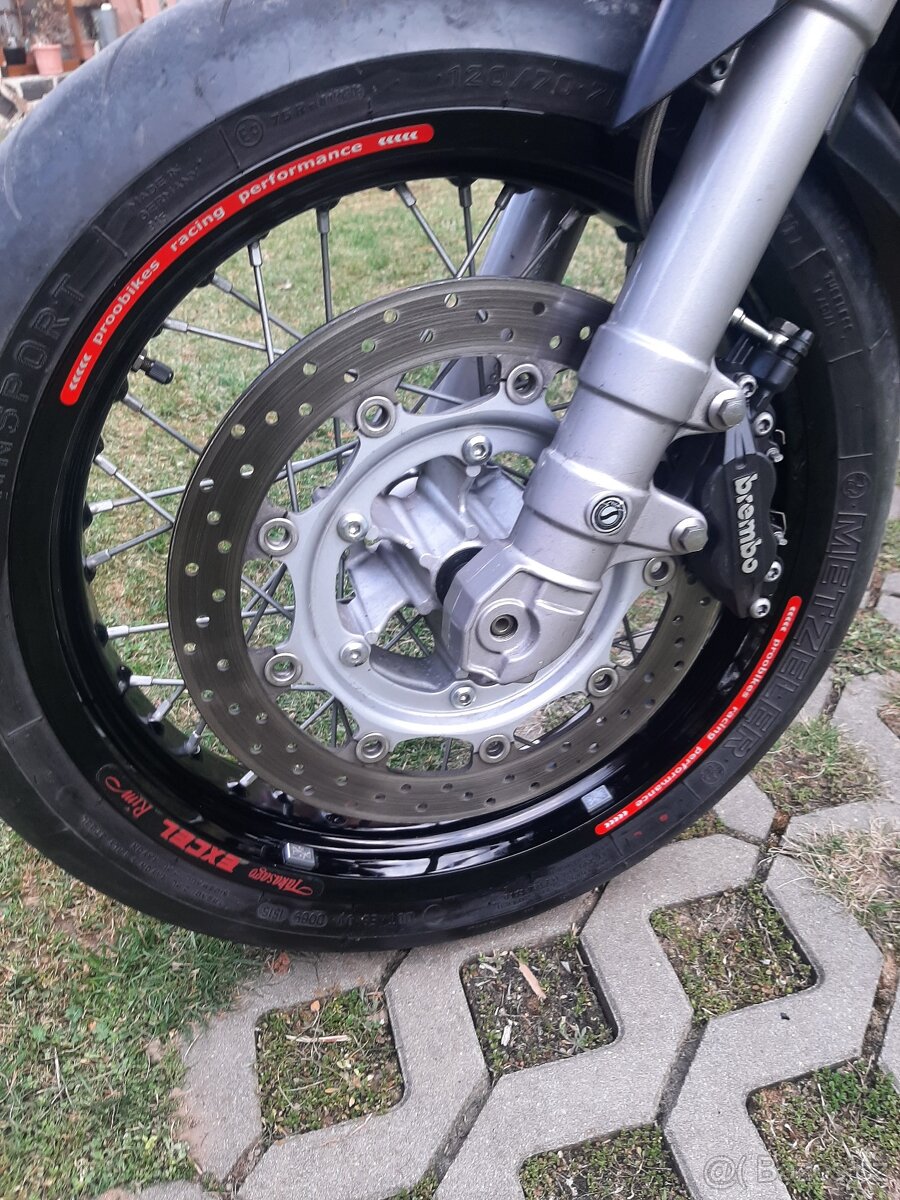 Yamaha xt660x