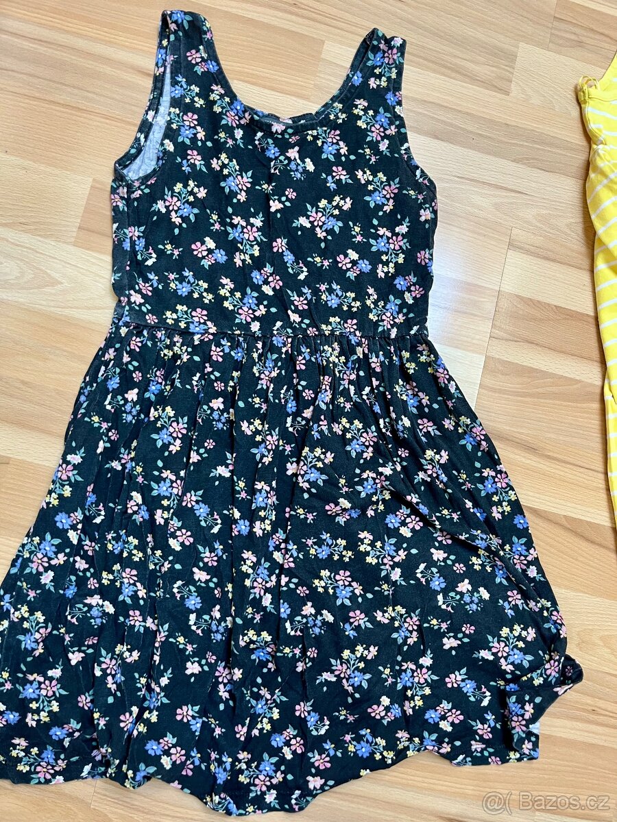 Dívčí šaty-146/152 - 4