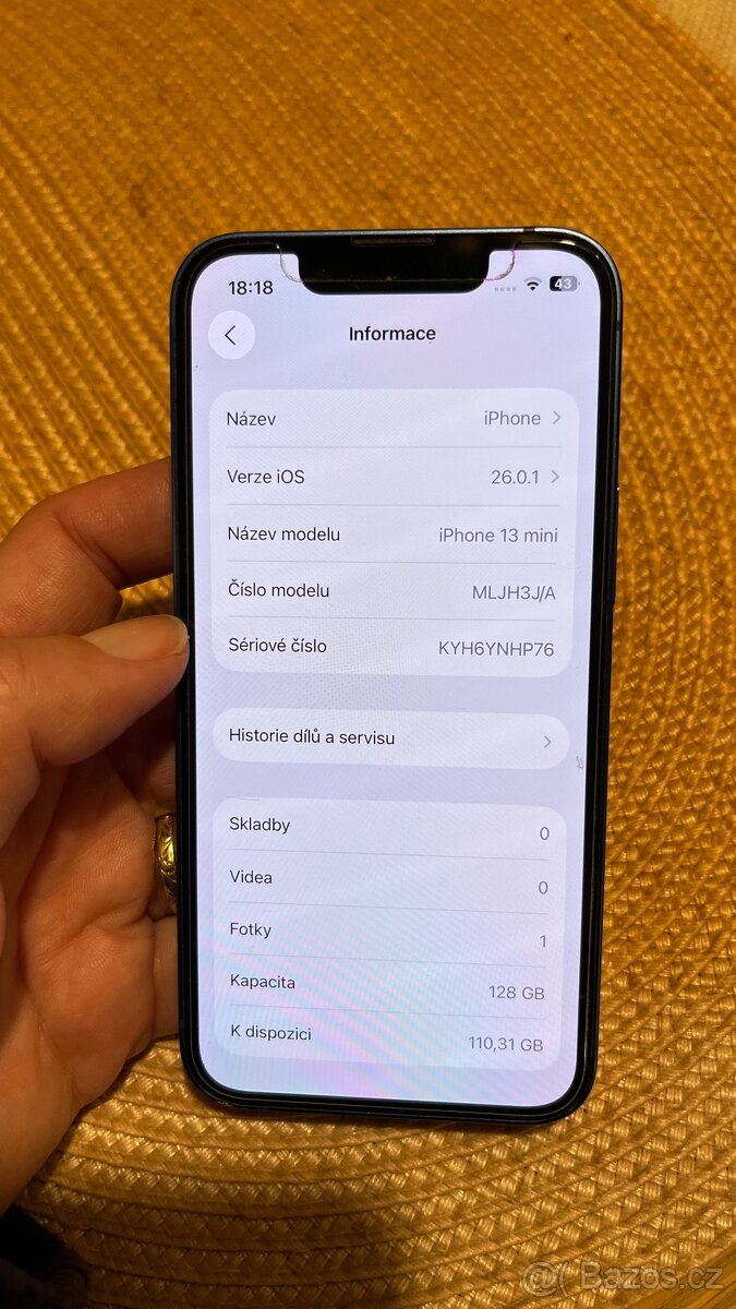 Prodám modrý iPhone 13 mini 128GB - 4