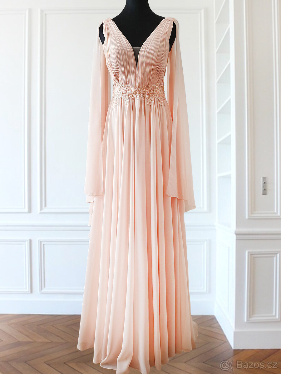 Luxusní večerní vyšívané šaty - 4