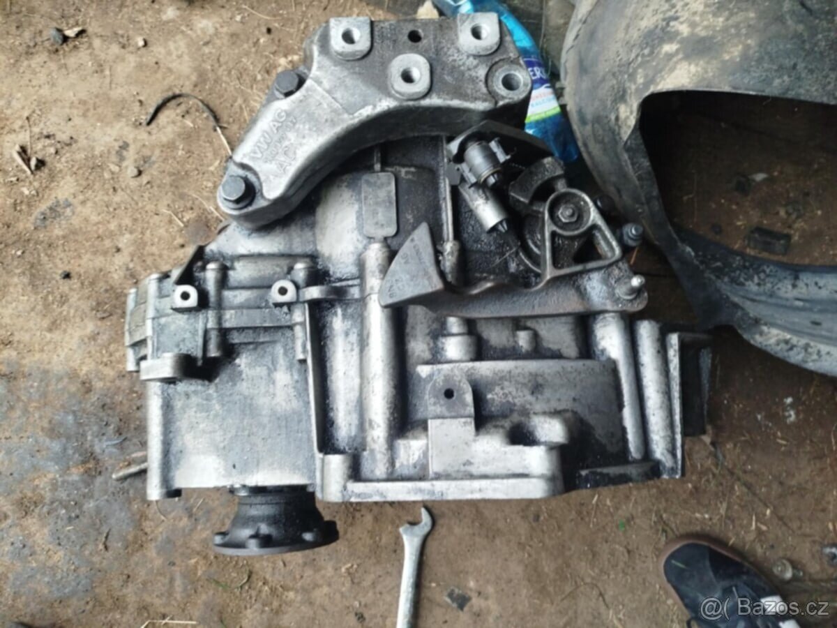 Náhradní díly Octavia 2.0 TDI 2007 - 4