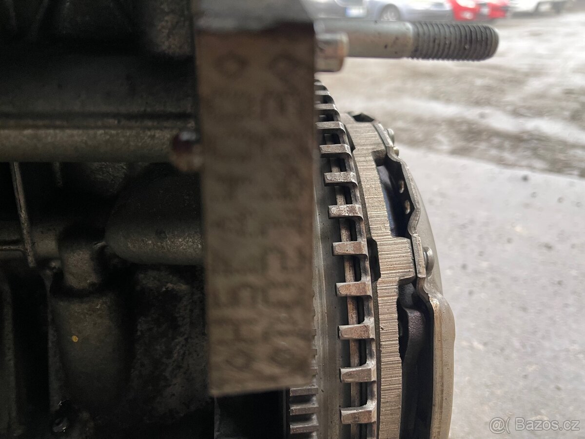 RENAULT MEGANE III 1.2TCe—-MOTOR H5F A400 - 4