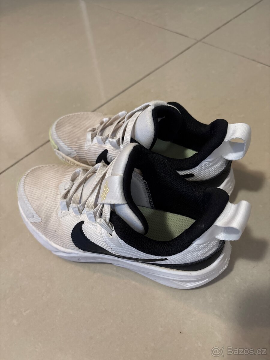 Tenisky NIKE vel. 31 - 4