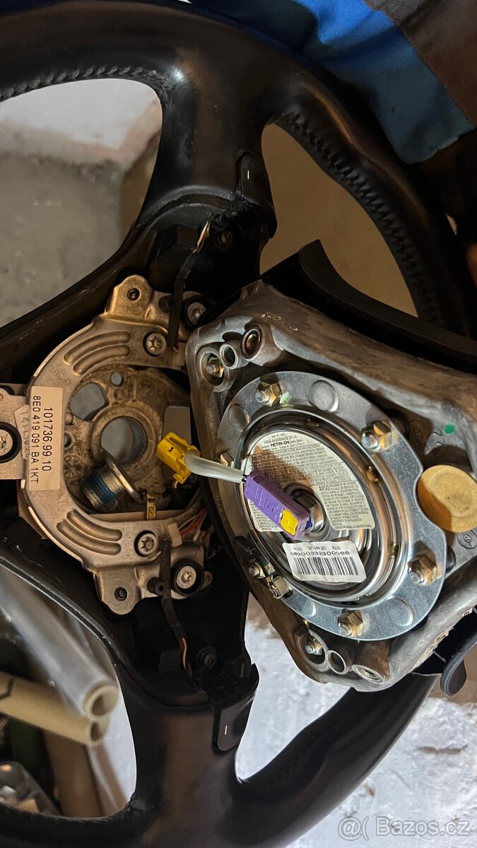 Triramenny volant Audi a4 b6 - 4