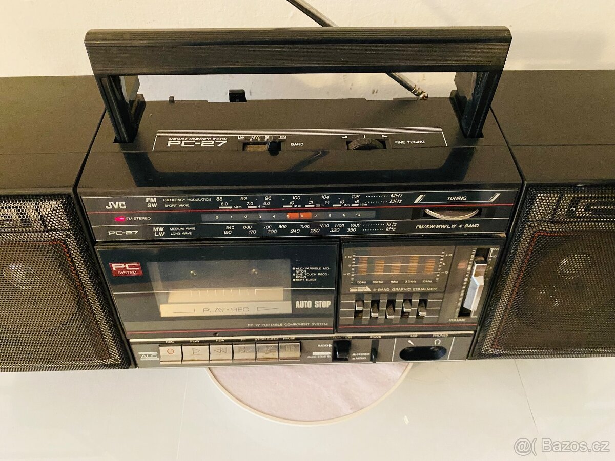 Radiomagnetofon JVC PC 27, rok 1987 - 4