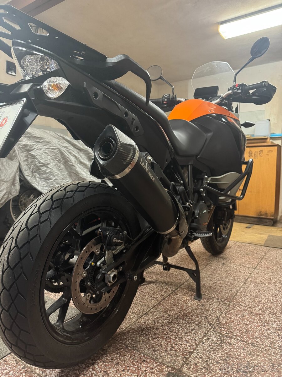 KTM 1050 Adventure