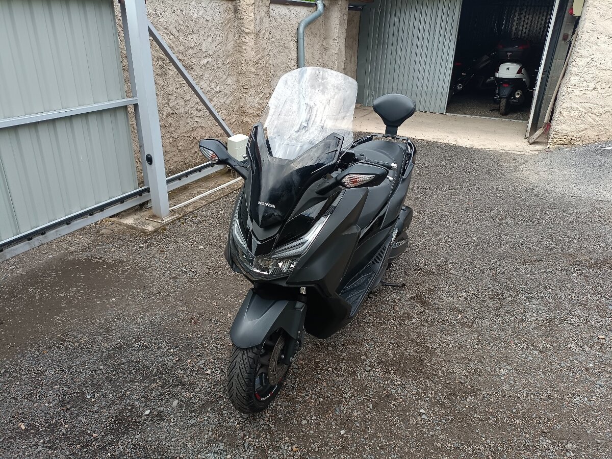 Honda Forza 125i ABS Cz doklady v ceně - 4