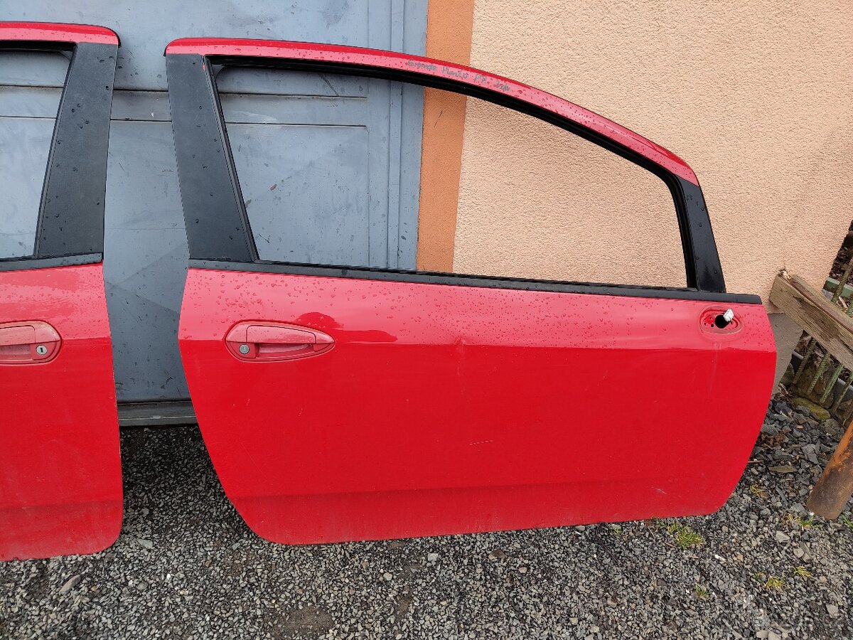 Karosářské díly Grande Punto 3 dveř - r.v. 2007 - 4