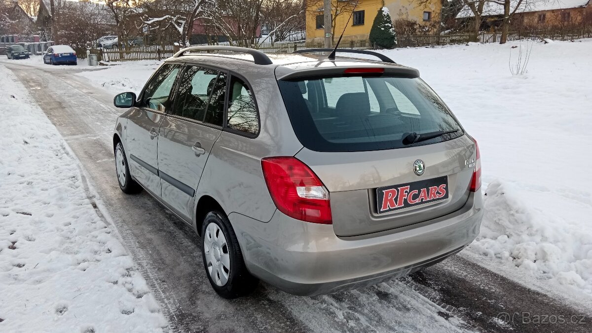 Škoda Fabia II-2 Kombi 1.4i 16V 63kW,9/2008,SERV.KNIHA,KLIMA - 4